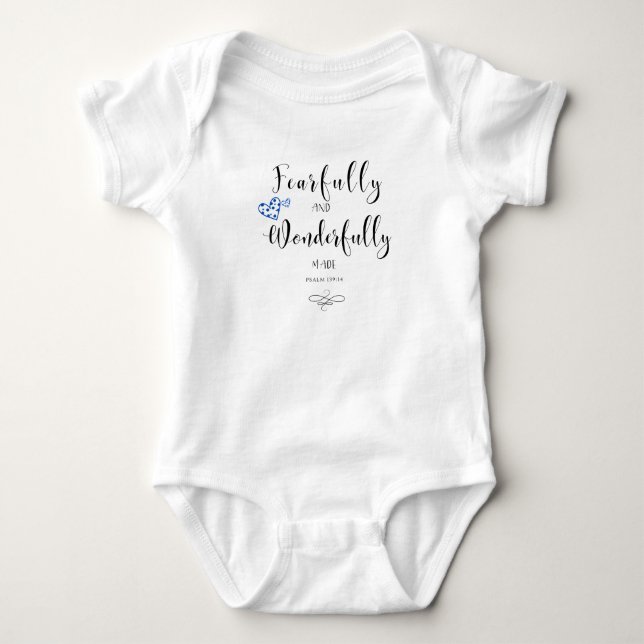 Baby Kostym, med stor fruktan och underlighet T Shirt (Framsida)