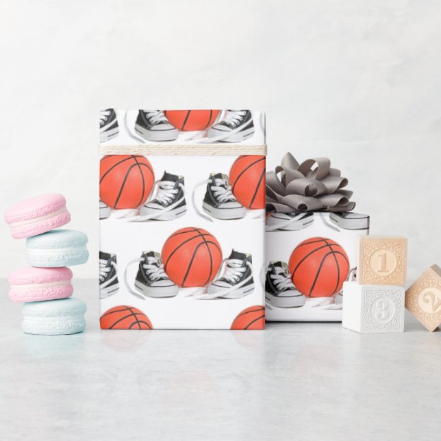 Baby med basketboll presentpapper (Baby Shower)