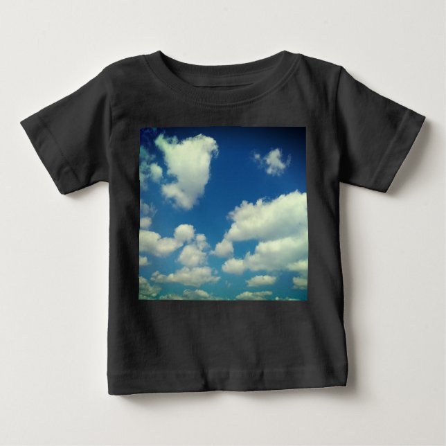 Baby moln på blå himmel t shirt (Framsida)