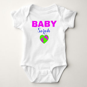 Baby Namn here - New-Born Girl T Shirt