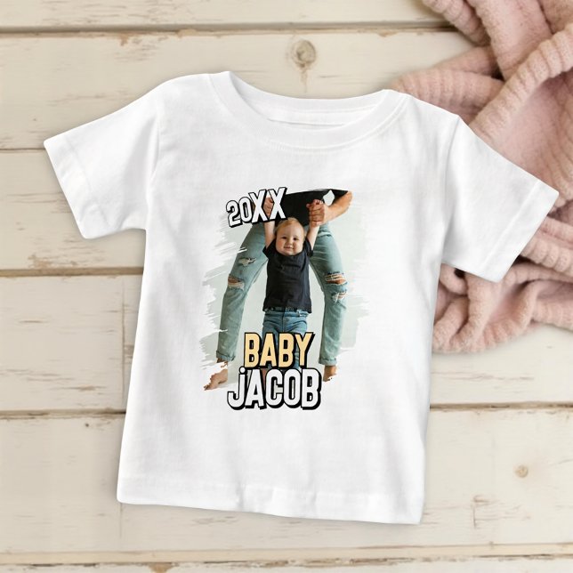 Baby Namn Modern Simple Grunge Anpassningsbar Baby T Shirt (Skapare uppladdad)