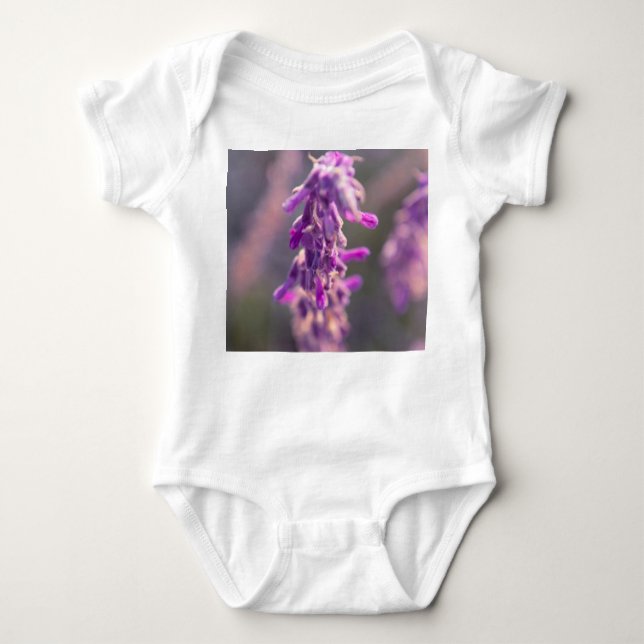 Baby Onsie för lilor för konstlavendelblomma Tee Shirt (Framsida)