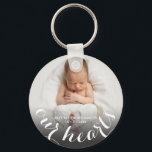 Baby Photo Personlig Nyckelring<br><div class="desc">Din baby mobil,  namn och texten "OUR HEARTS" finns i denna nyckelkedja i chicens vita text. Skapa för dig själv eller ge till någon du kärlek. MER design i vår samling.</div>