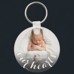 Baby Photo Personlig Nyckelring<br><div class="desc">Din baby mobil,  namn och texten "OUR HEARTS" finns i denna nyckelkedja i chicens vita text. Skapa för dig själv eller ge till någon du kärlek. MER design i vår samling.</div>