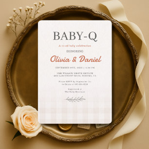 Baby Q Rustic Par Baby Shower Inbjudningar
