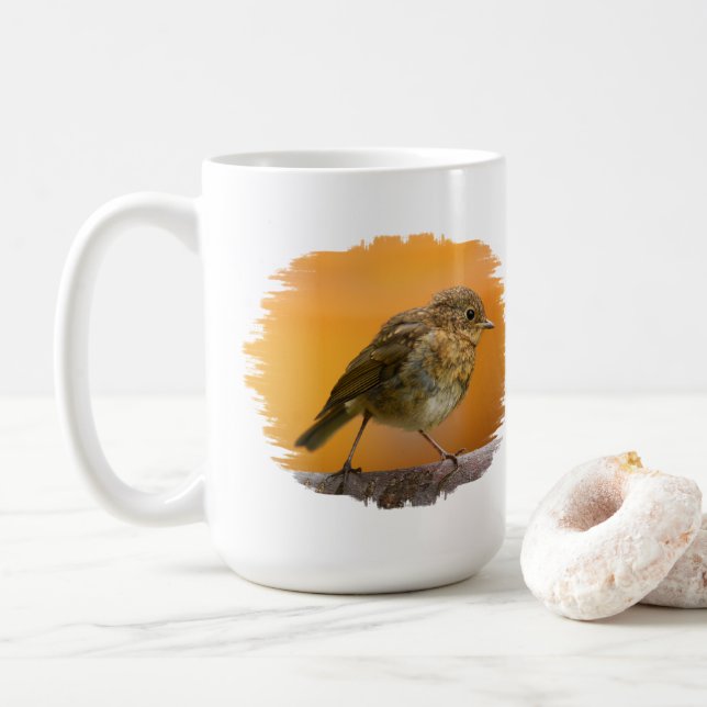 Baby Robin på A Träd Gren Kaffemugg (Med munk)