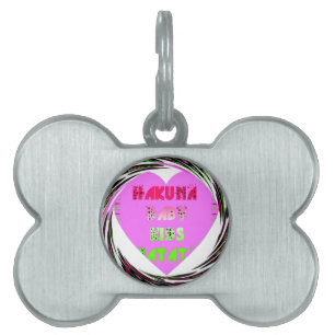 Baby Rosa Hearts Hakuna Matata Baby Kids Design.p Namnbricka Husdjur
