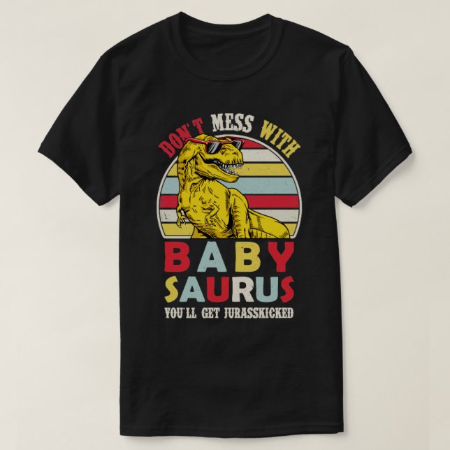 Baby Saurus Shirt Babysaurs Shirt Dinosaur Baby An T Shirt (Design framsida)