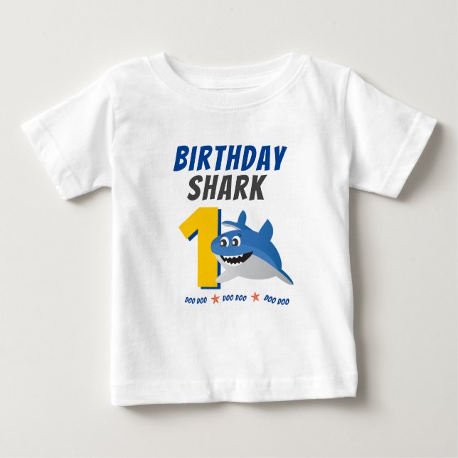Baby Shark Birthday Shirt med Anpassadets ålder T Shirt (Framsida)