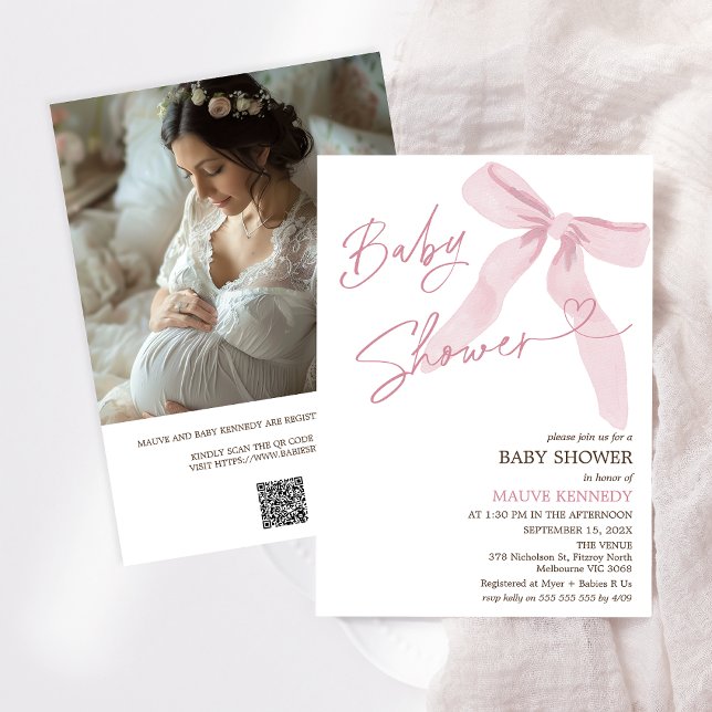 Baby Shower för modern Rosa Bow QR-kod Inbjudningar (Minimalist Girls Pink Bow baby Shower Invitation With QR Code, Bow Baby Shower Invitation Template)