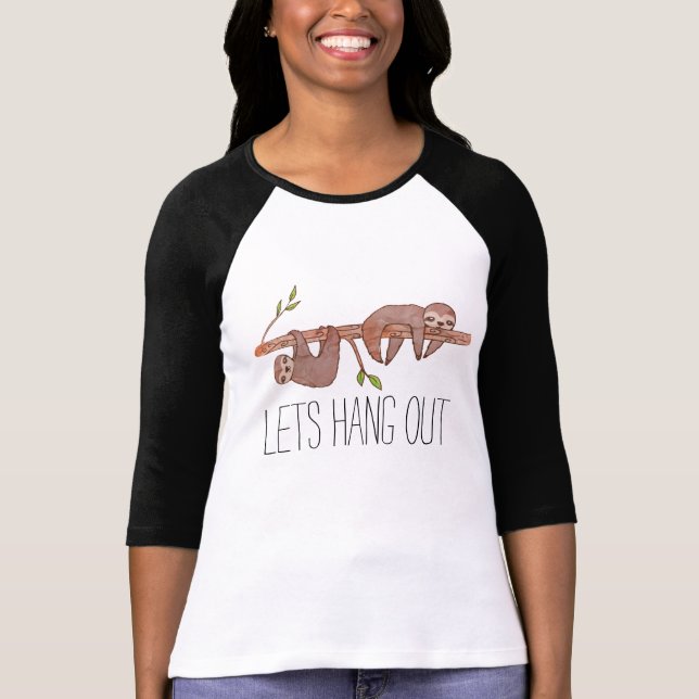 Baby Sloths hängande på Träd Tee Shirt (Framsida)