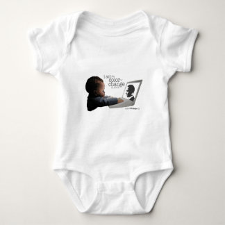 Baby som är i ett stycke t shirt