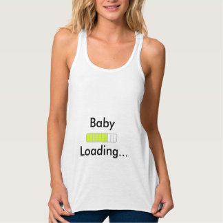 Baby som laddar moderskaptanktop linne med racerback 