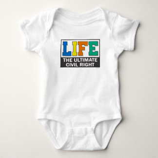 Baby t-shirt eller onesie.