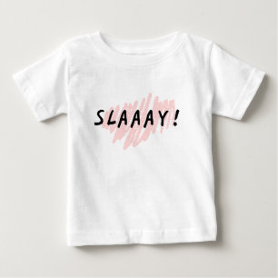 Baby T-Shirt ”SLAY” Hjärt Bak