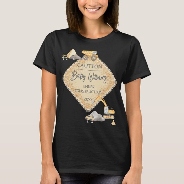 Baby under uppbyggnad Lastbil Boy Baby Shower T Shirt (Framsida)