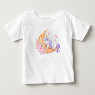 Baby Unicorn över Måne med blommor T Shirt