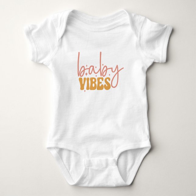 Baby Vibes T Shirt (Framsida)