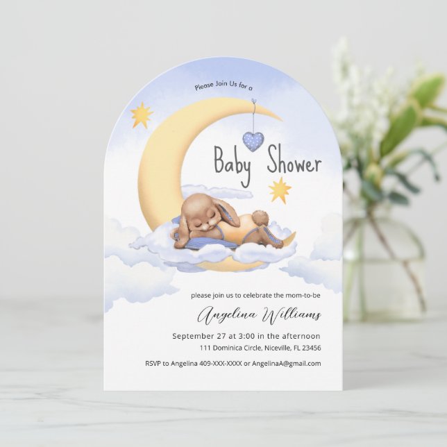 Babyduschinbjudan med en bra bunny. inbjudningar (Stående Fram)