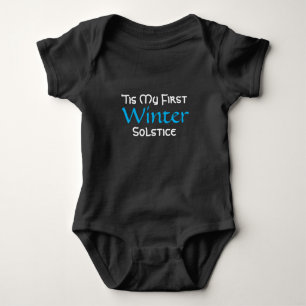 Babyen övervintrar först Solstice Tee Shirt