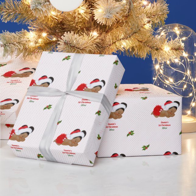 Babyflicka jul röd tomteluva prickigt omslagspappe presentpapper (Helgdagar)