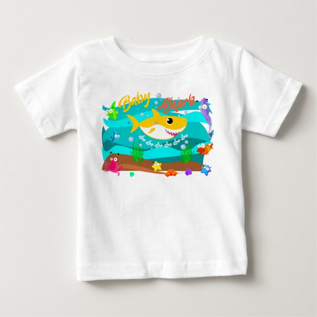 Babyhajsimning i hav med fisken Doo Doo Doo T Shirt (Framsida)