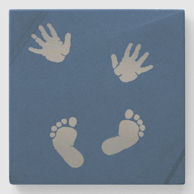 Babyhänder och fot kustfartyg underlägg sten (Framsidan)