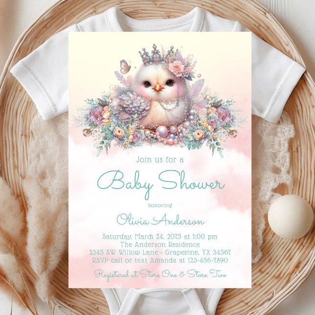 Babykläder för Chicken elegant Flicka Inbjudningar (Pastel fancy chick with pearls, flowers and butterflies on a pretty pastel background.)