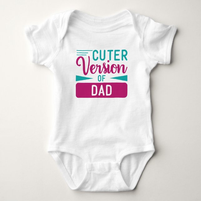 Babykroppsdräkt - sötare version av pappa t shirt (Framsida)