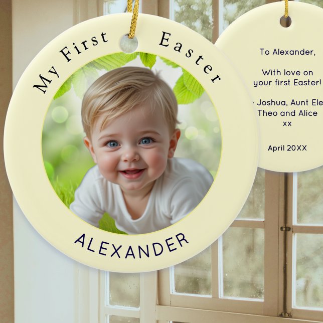 Baby's First Easter Elegant Foto Minne Gult Julgransprydnad Keramik (A decorative ornament for baby's first Easter, with custom photo, name, and a message on the back)