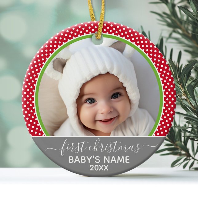 Babys Första jul - fotot på polka dots Julgransprydnad Keramik (Personalized Photo Ornament - Baby's First Christmas)