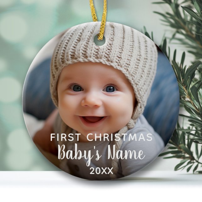 Baby's första jul - Modern kalligrafi Julgransprydnad Keramik (Baby's First Christmas Ornament with Photo and Modern Type)