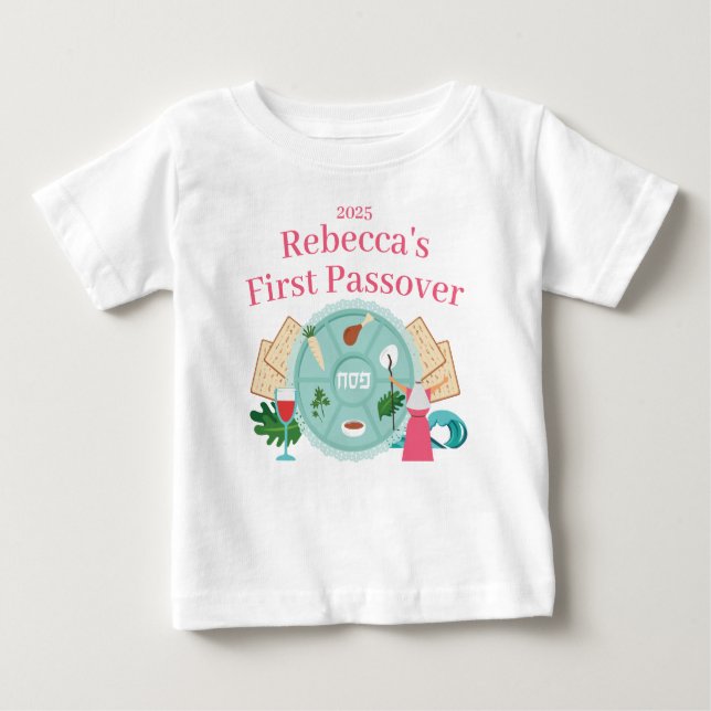 Babys första Passover Rosa Anpassningsbar Girl Gir T Shirt (Framsida)