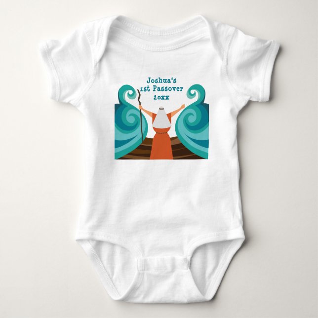 Baby's första Passover söta Moses anpassat namn T Shirt (Framsida)