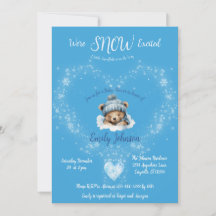 Babyskor med exceptionellt blå Nalle i snö