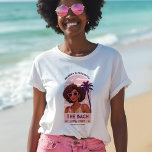 Bach Party Crew Retro Woman Bachelorette Party T Shirt<br><div class="desc">Gör din bachelorette-fest oförglömlig med vår roligt, moderna retro-bachelorette t-shirt-design. Perfekt för var och en av dina gäster, den här unika t-shirt-skjortan kombinerar lekfull retroestetik med contemporary flair, vilket garanterar att alla kommer att se fantastiska ut när de firar. Med en handritad, vacker reflexkvinna med rosa glasögon och grå hår...</div>