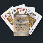 Bachelor Party Rustic Whiskey Barrel Casinokort<br><div class="desc">Skapa dina egna spelkort för bachelor party! Personlig med din egen text. Du kan anpassa den här designen ytterligare genom att markera länken "anpassa ytterligare" om du vill.</div>