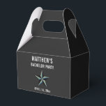 Bachelor Party Star Wedding Favor Presentaskar<br><div class="desc">Den här stjärnans favoritbox är en roligt till paket bröllopsfavoriter som du kan ge killarna,  inklusive dina marskalkar,  som en gåva från din kandidat. Anpassa med namn och kandidatens partidatum. Färgen på bakgrunden och texten och även teckensnittet kan ändras så att det passar dina önskemål.</div>