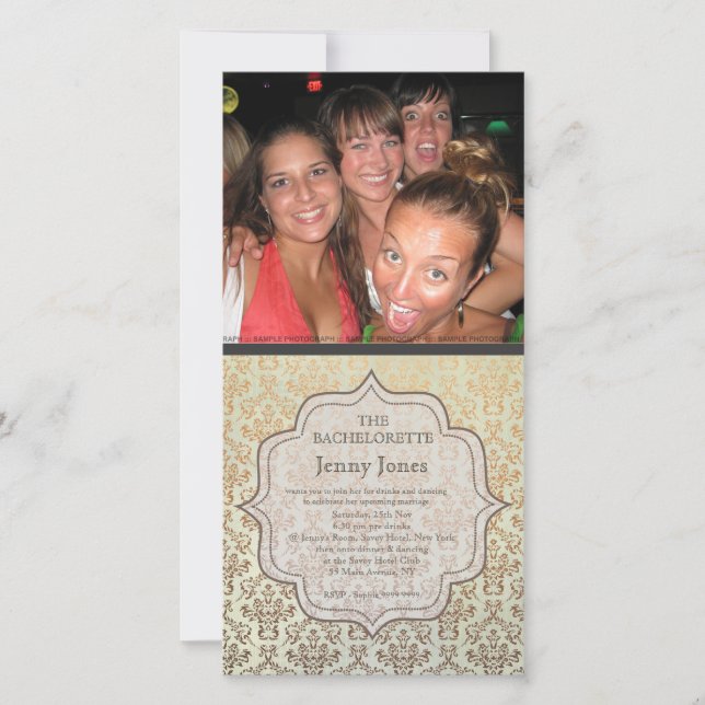 Bachelorette Party Caramel Damask Photo Inbjudan (Framsida)
