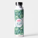 Bachelorette Party presenterar tropical Theme<br><div class="desc">Planerar du ett badbröllop i Florida eller firar med ett tropiskt bröllop tema? Den här personligens isolerade metall-vattenflaska är en roligt och ett praktiskt val för din brudens sida bröllop eller för att din brud frieri presentidéer! Med frasen "Team Bride" med ditt eget namn, en lekfull rosa flamingo, och ett...</div>