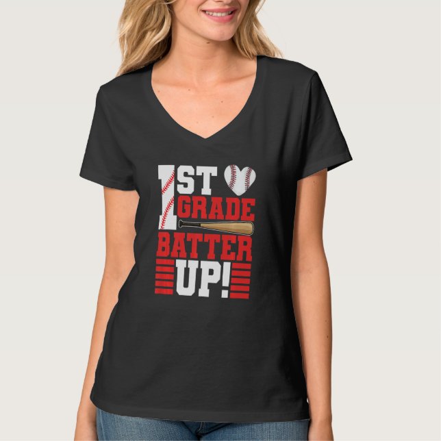 Back To School 1st Grade Batter Up Baseball First  T Shirt (Framsida)