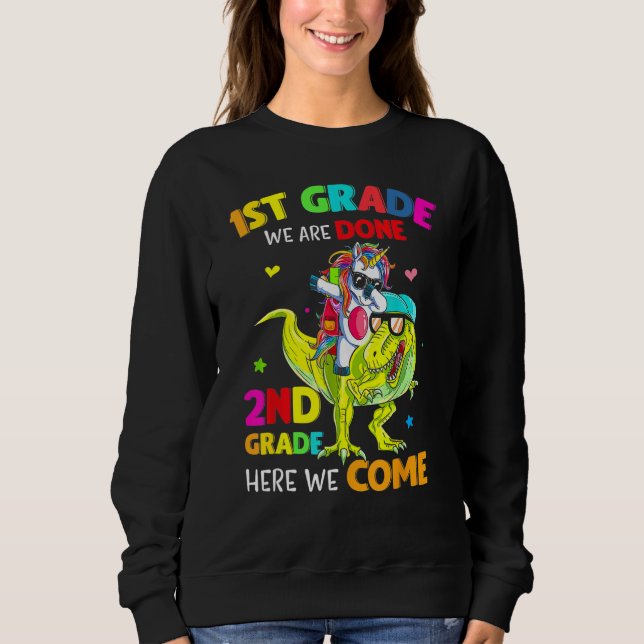 Back To School 1st Grade We Are Done Kids s T Shirt (Framsida)