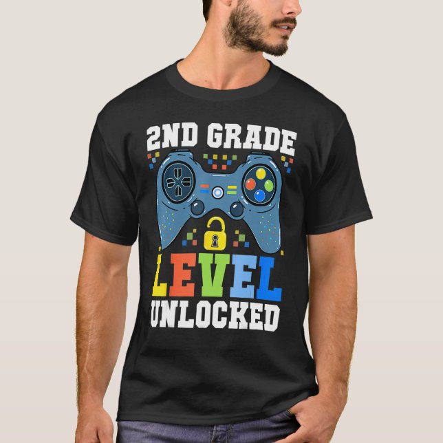 Back To School  2nd Grade Level Unlocked Gamer Boy T Shirt (Framsida)