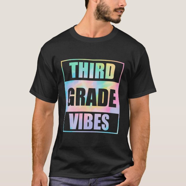Back to school 3:e Klass Vibes första skoldag i T Shirt (Framsida)