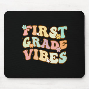 Back to school First Klass Vibes Retro Teacher Wom Musmatta