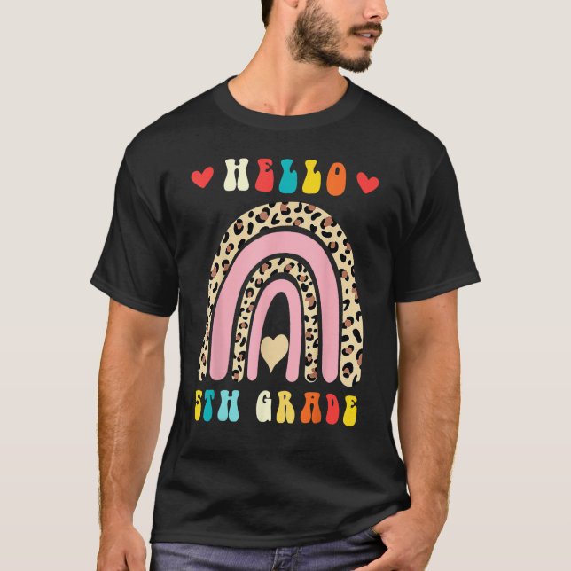 Back To School Hello Fifth 5th Grade Rainbow Leopa T Shirt (Framsida)