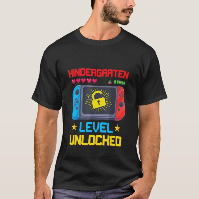 Back To School Kindergarten Level Unlocked Video G T Shirt (Framsida)