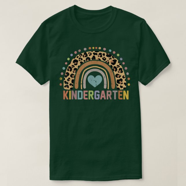 Back to school Kindergarten Rainbow Leopard Teache T Shirt (Design framsida)