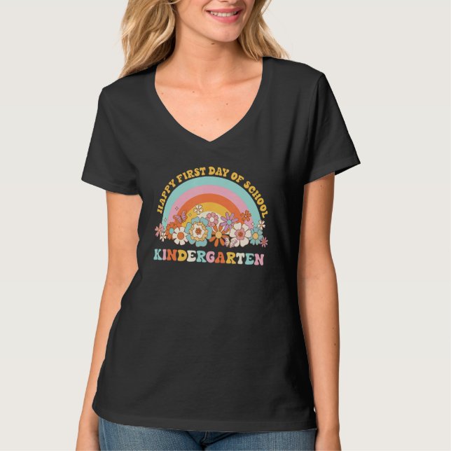 Back To School Kindergarten Retro Groovy Rainbow T T Shirt (Framsida)