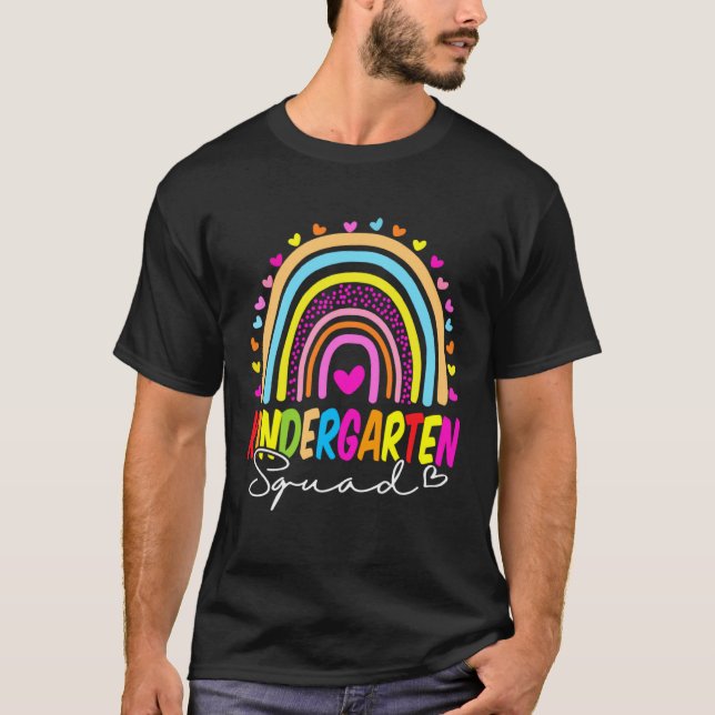 Back To School  Kindergarten Squad Rainbow Teacher T Shirt (Framsida)